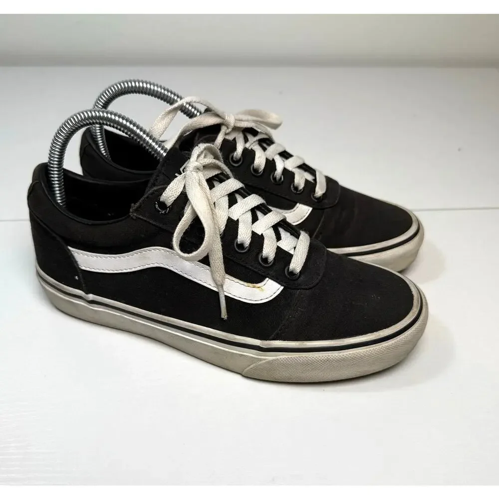 Vans Old Skool Low Black White Lace Up Skate Shoe Women’s 7.5